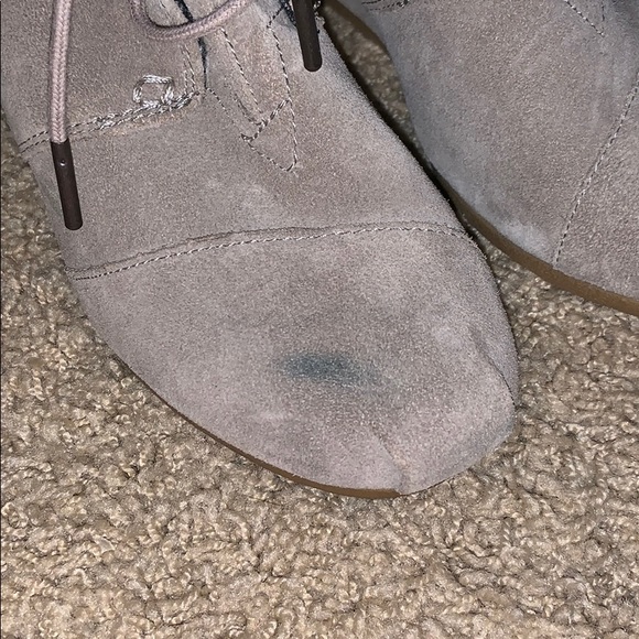 TOMS Beige Wedge Heels Size 6 - Picture 5 of 5